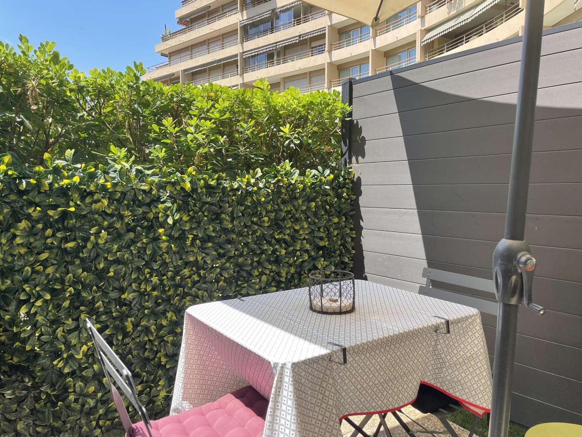 Appartement En Rez-de-jardin A La Bocca - Acces Plages, Terrasse Privee - Fr-1-609-98
